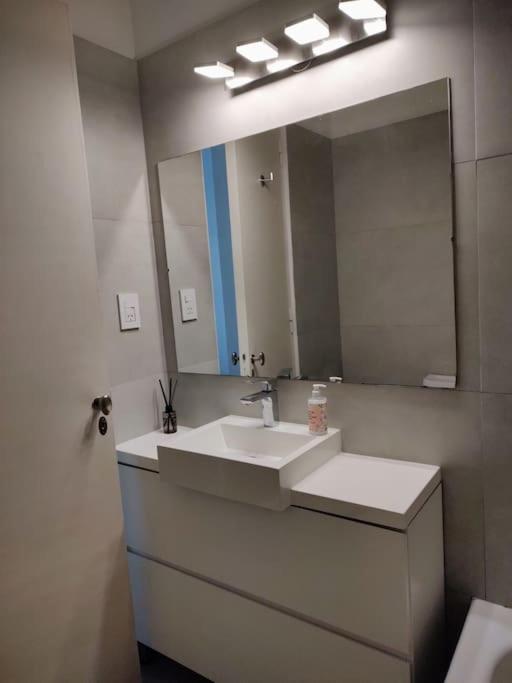 Ferienwohnung Clasico Y Moderno Departamento En El Corazon De Buenos Aires Exterior foto